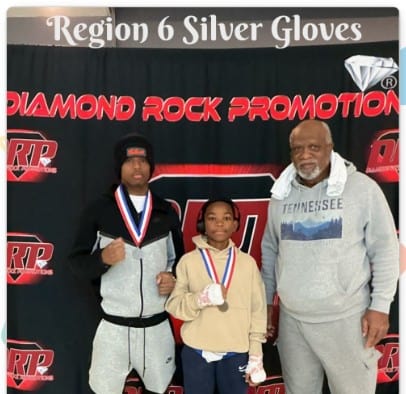 Regional Silver Gloves